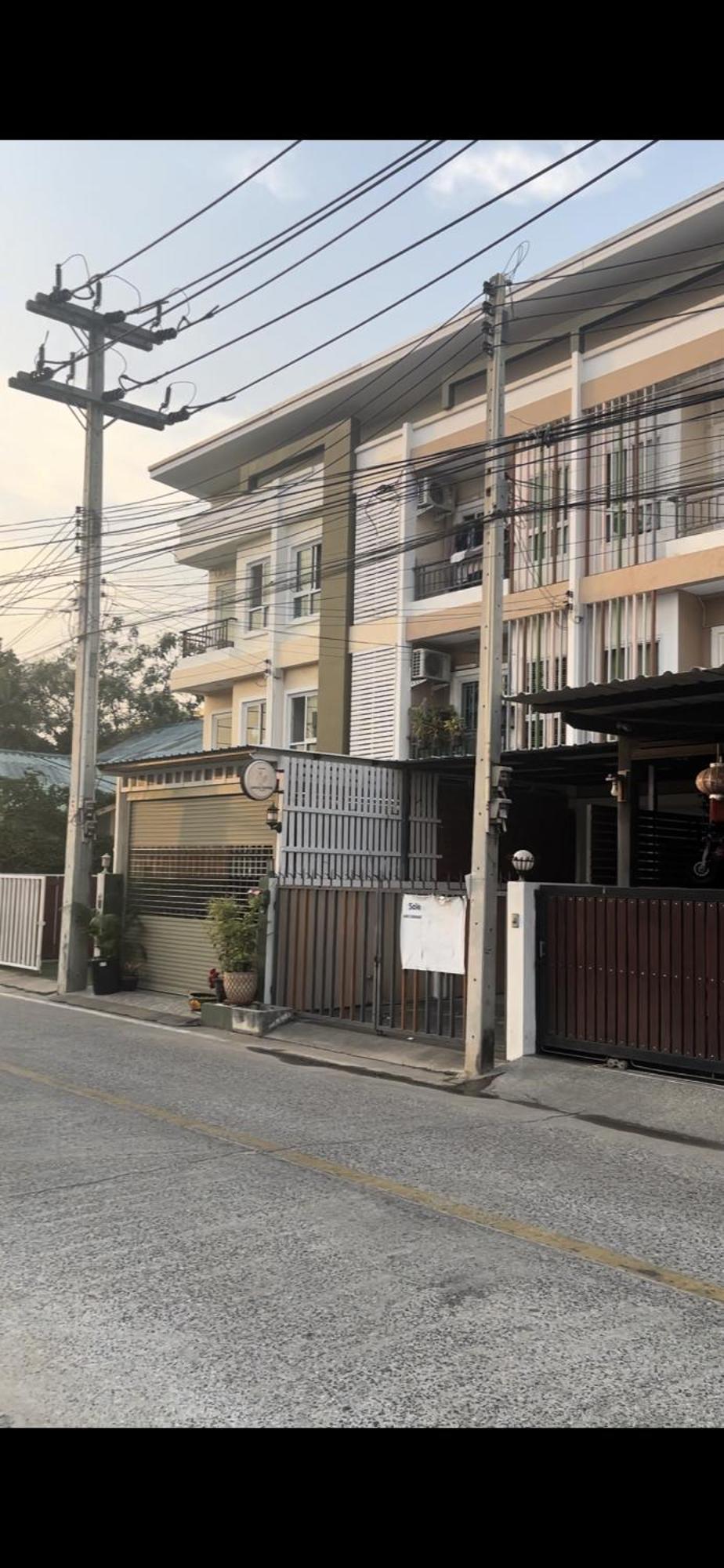 The European House Pattaya Bed and Breakfast Εξωτερικό φωτογραφία